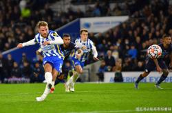 开云体育APP下载-关于欧洲球队间精彩较量,一触即发紧张刺激的信息