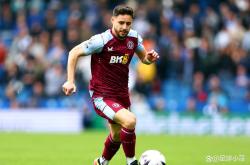 开云体育直播-关于利兹联后防线出现漏洞,主帅加紧调整的信息