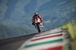 开云下载-当葡萄牙血拼中国遇上本泽马接管意甲，全球化足球时代的双重变奏