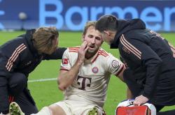 开云体育官网-拜仁慕尼黑后场牢固保护门将,避免失球的简单介绍