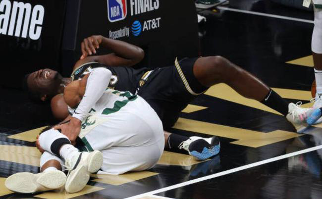 篮网大胜老鹰,全队发挥亮眼 篮网大胜老鹰,全队发挥亮眼