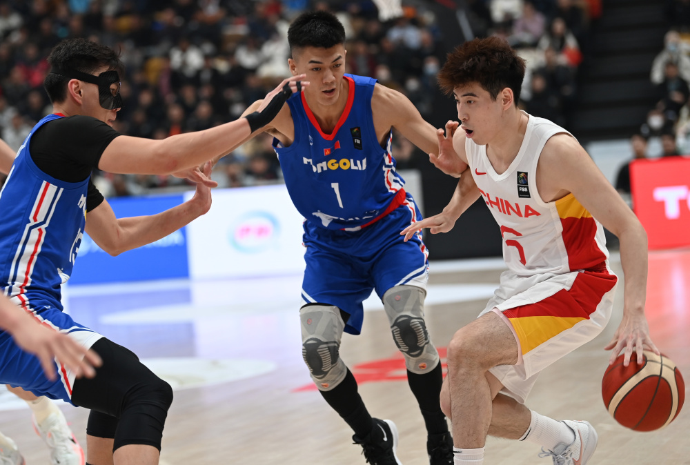 亚洲杯篮球赛打响,中国队备战争霸 亚洲杯篮球赛打响,中国队备战争霸