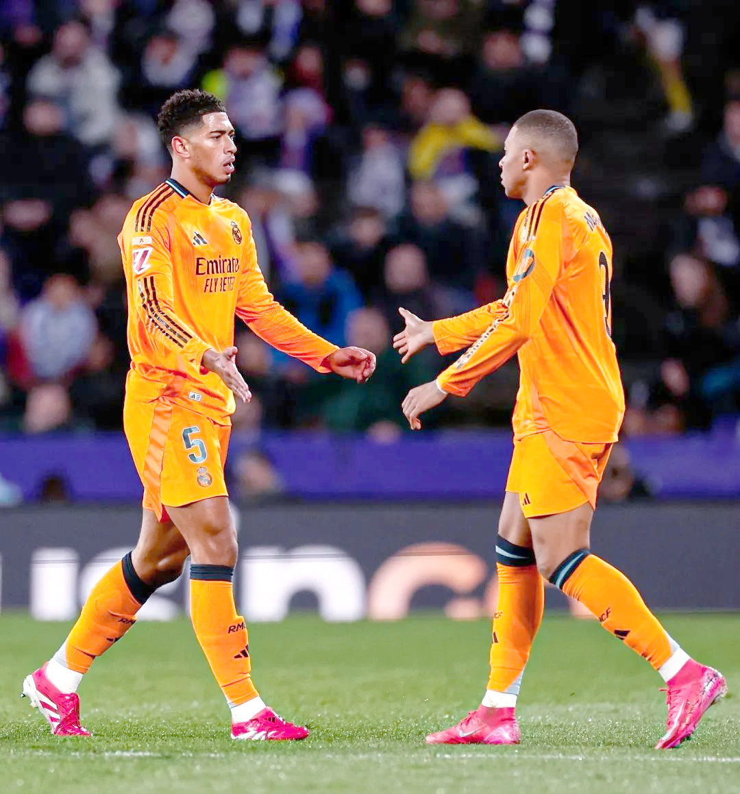 包含巴拉多利德与皇家贝蒂斯的胜负让人拭目以待的词条 包含巴拉多利德与皇家贝蒂斯的胜负让人拭目以待的词条