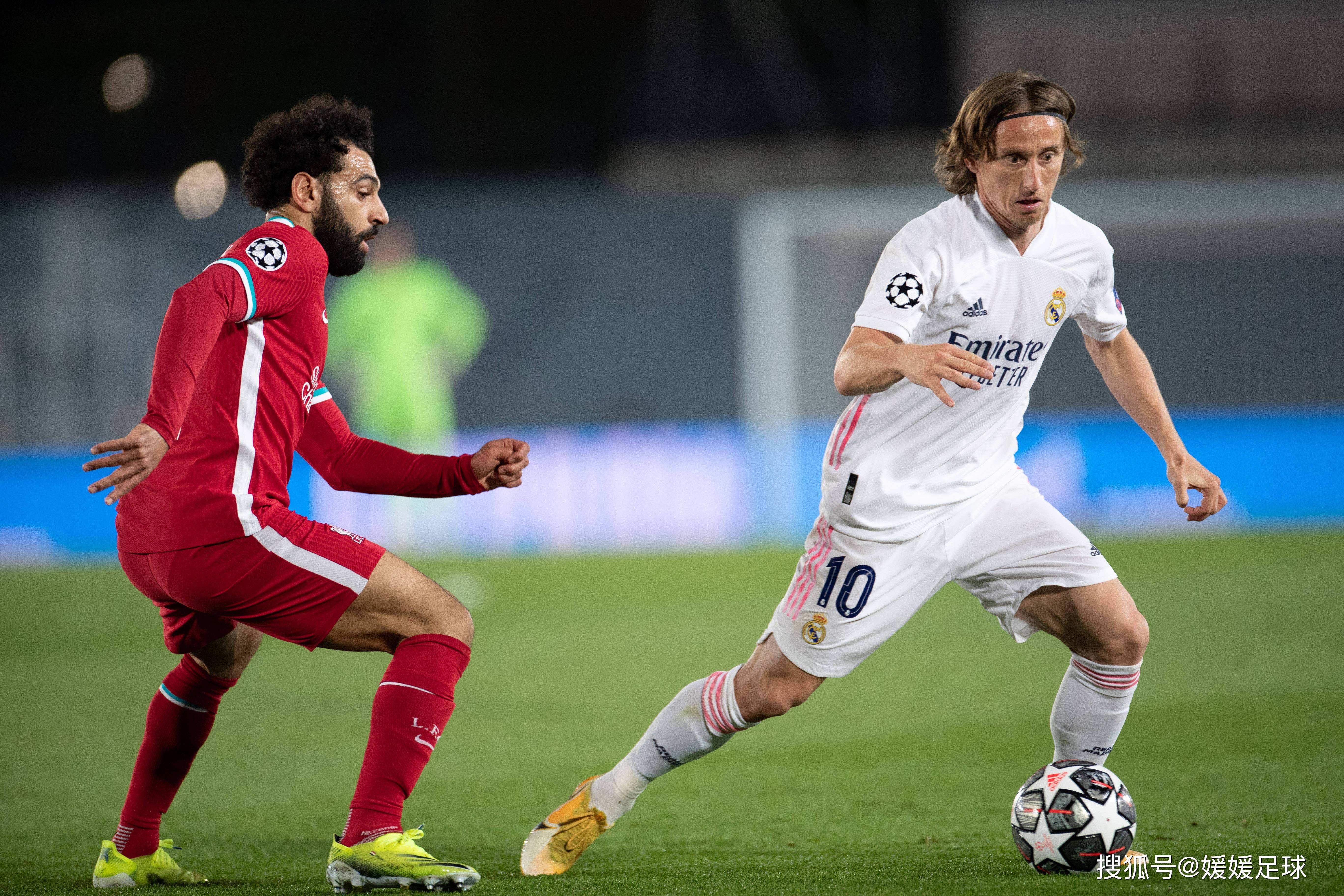 西甲:巴塞罗那客场-小胜皇家社会 西甲:巴塞罗那客场-小胜皇家社会