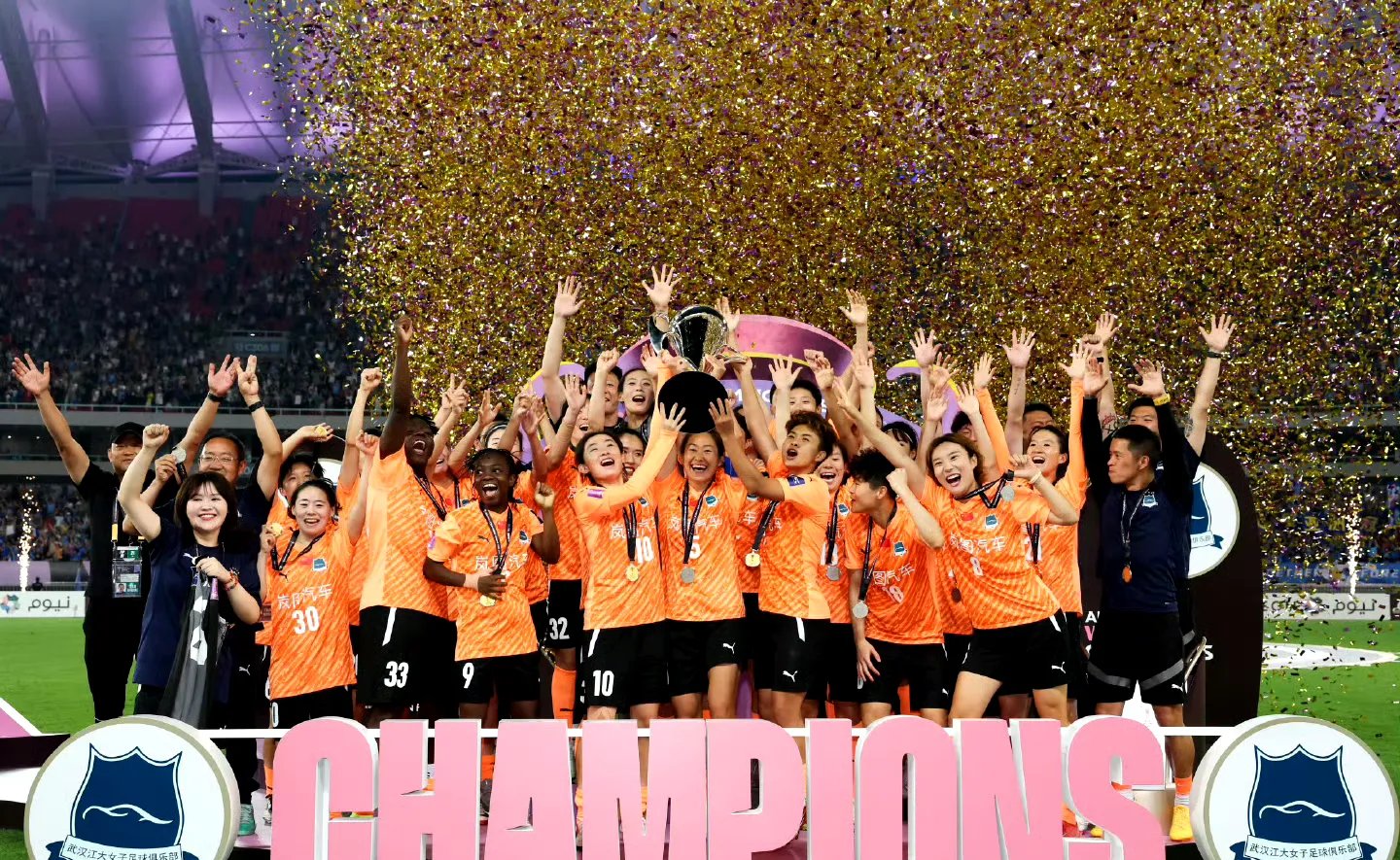 包含劲旅对拼:女足锦标赛竞逐胜利的词条 包含劲旅对拼:女足锦标赛竞逐胜利的词条