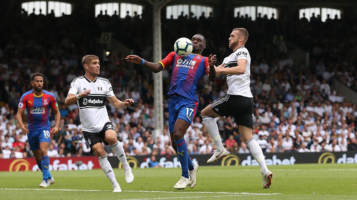 包含富勒姆客场抢分,保级竞争日渐白热化的词条 包含富勒姆客场抢分,保级竞争日渐白热化的词条