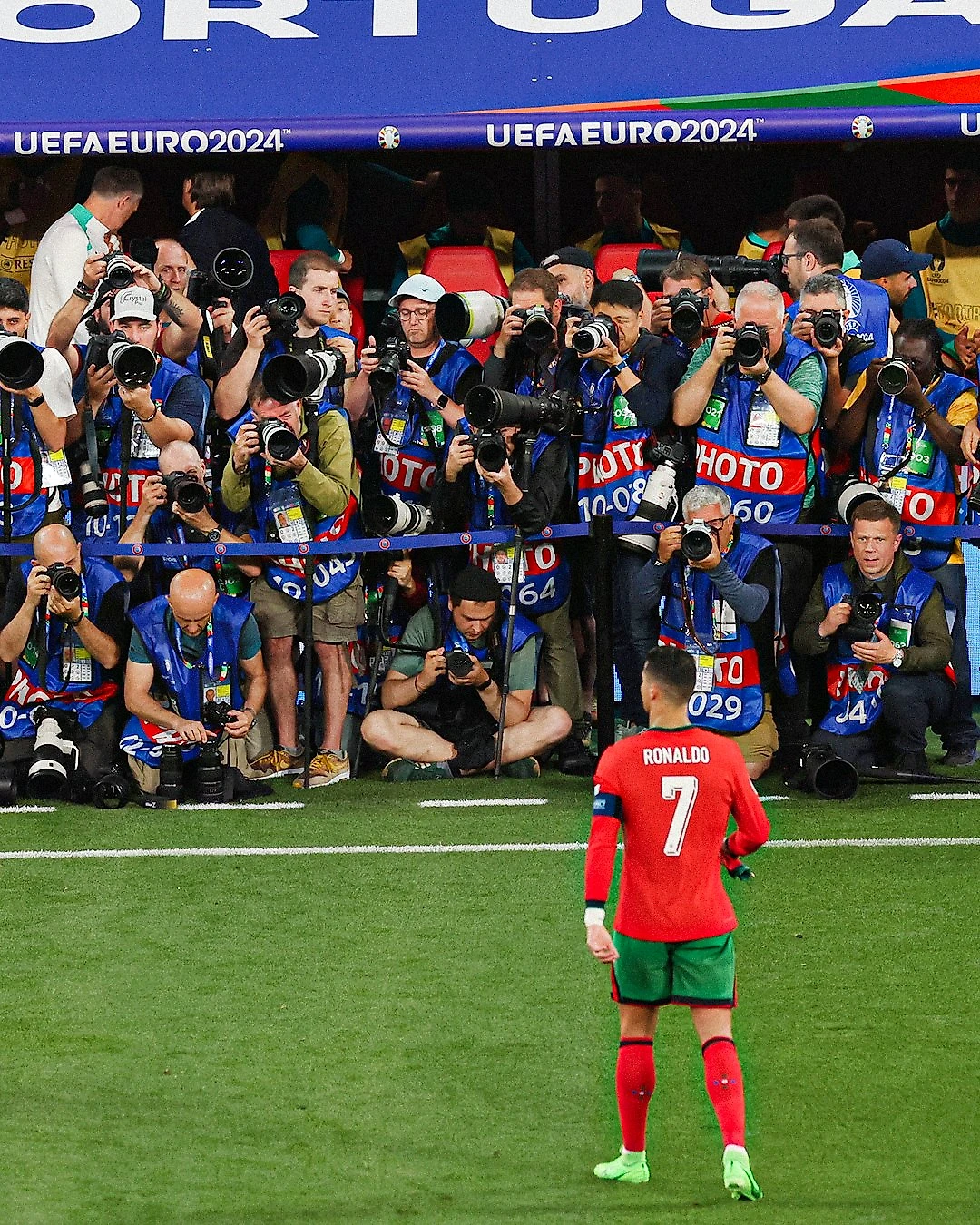 包含葡萄牙神奇一战备战决赛全方位展望的词条 包含葡萄牙神奇一战备战决赛全方位展望的词条