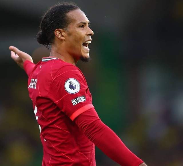 包含阿拉伯球队将士凭一己之力突围,净胜球高领跑的词条 包含阿拉伯球队将士凭一己之力突围,净胜球高领跑的词条