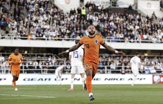 荷兰队火力全开,欧预赛击败对手晋级 荷兰队火力全开,欧预赛击败对手晋级