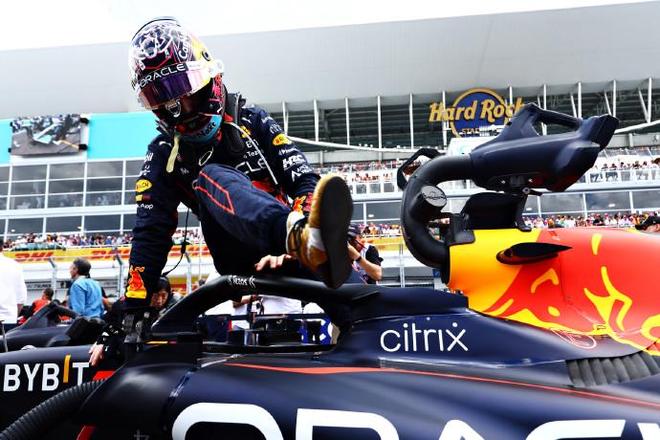 关于红牛二队鏖战梅赛德斯,诺里斯带队取胜的信息 关于红牛二队鏖战梅赛德斯,诺里斯带队取胜的信息