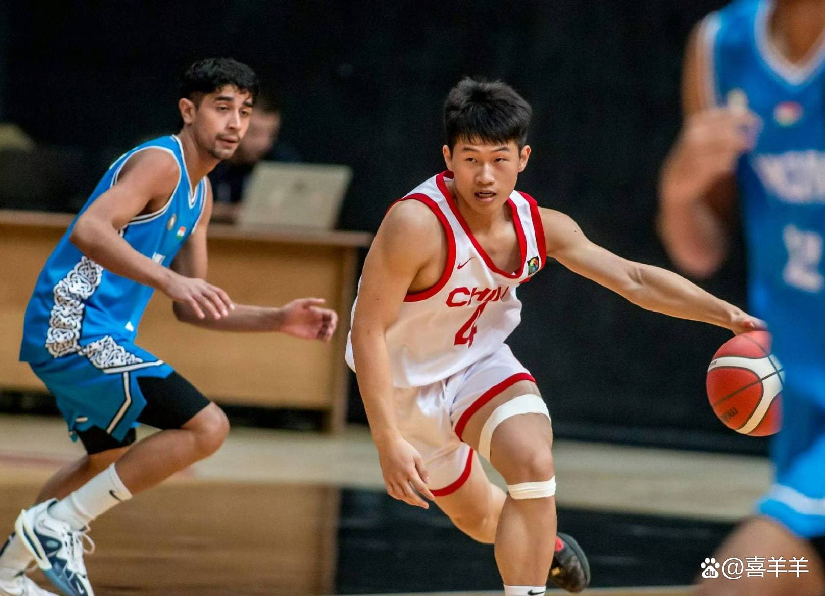 广东宏远遭遇险境,逆转胜利反超对手 广东宏远遭遇险境,逆转胜利反超对手