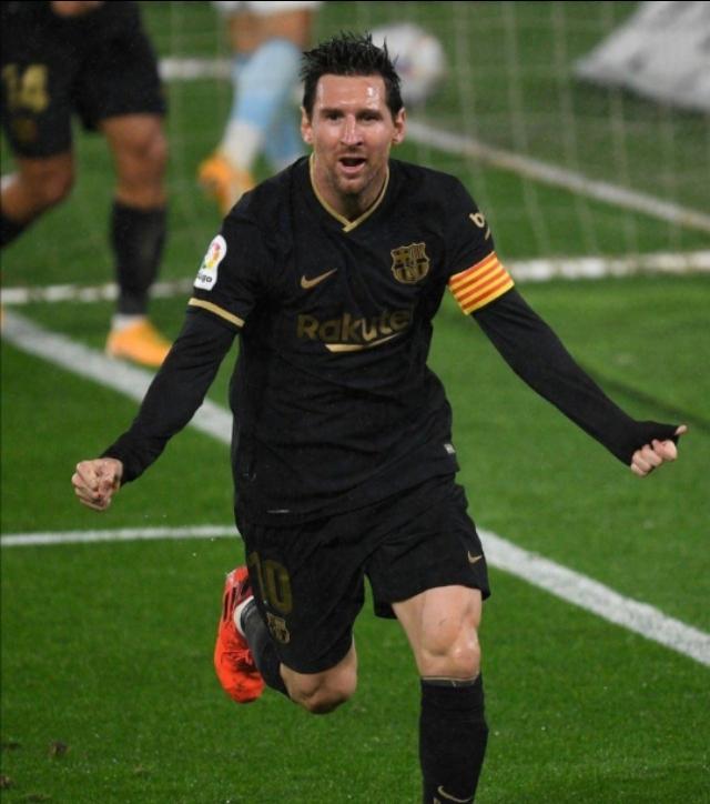 包含阿根廷力克塞维利亚，埃尔林完成帽子戏法的词条