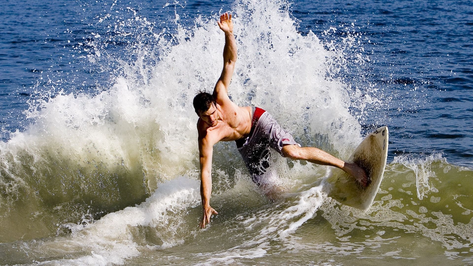 爵士爆冷篮网，米切尔的节奏完全掌控