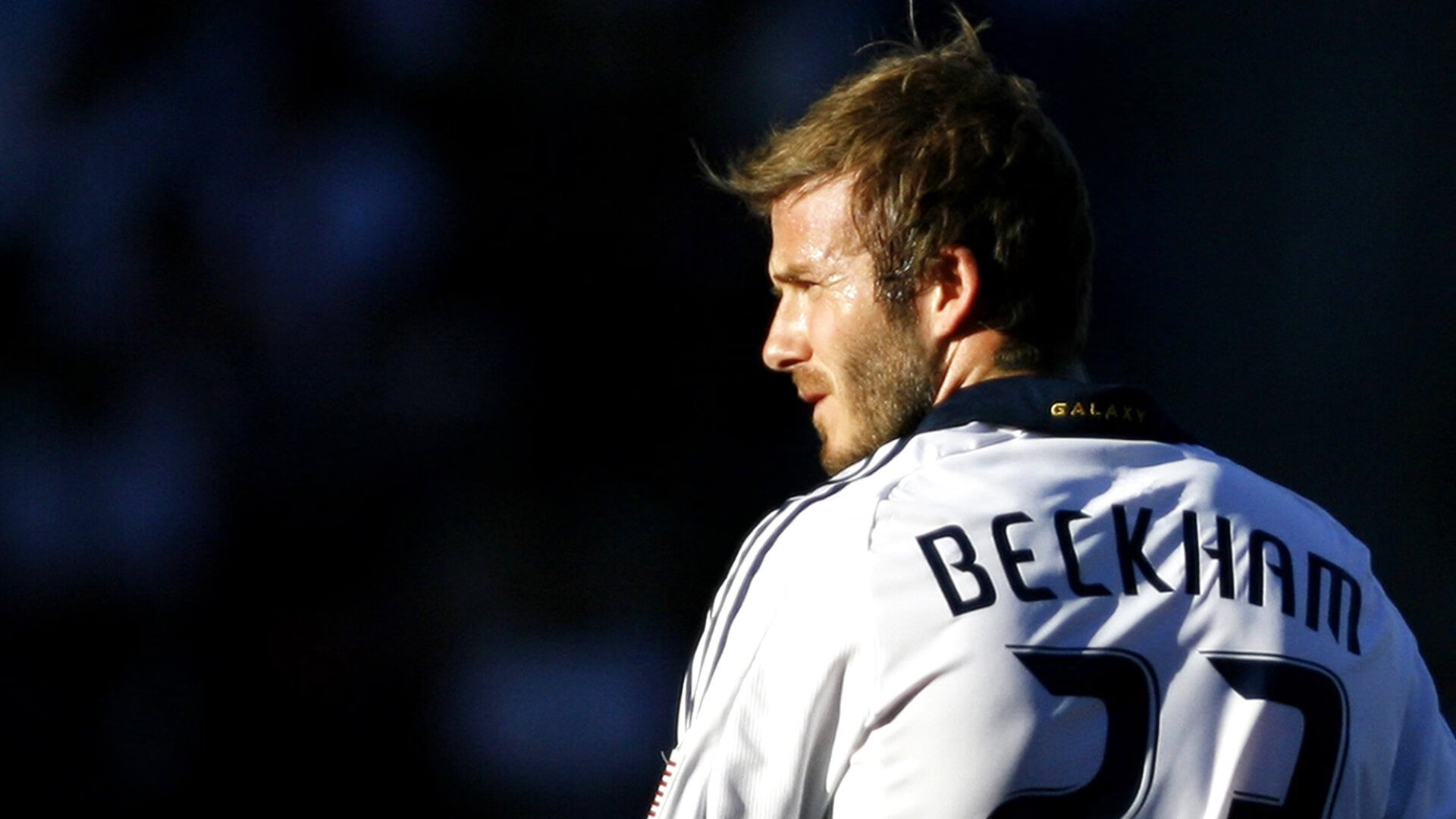 布伦森存在感拉满，奇才硬仗取胜上海队