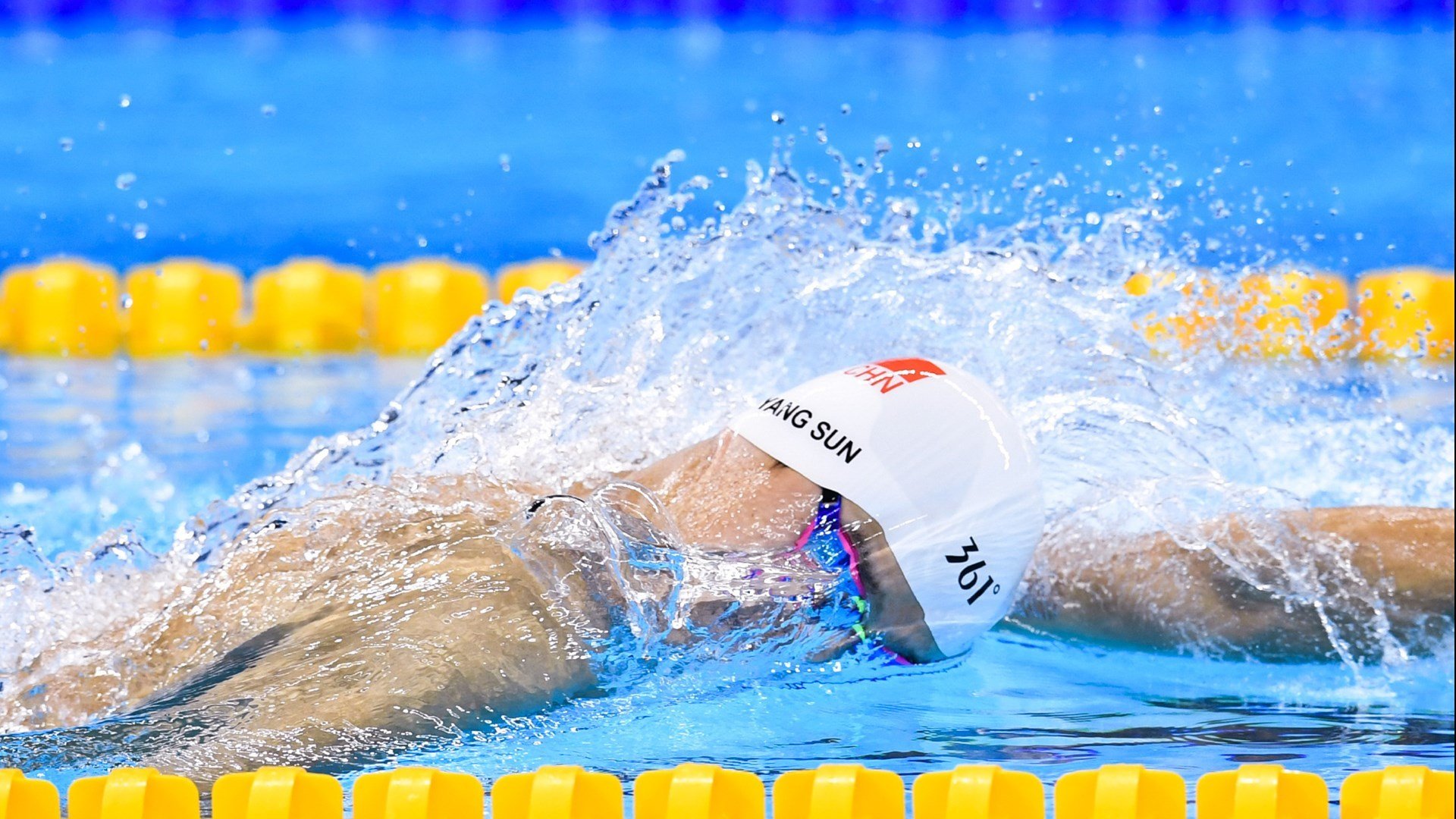 波尔神兵天降，英格兰力克波兰锁定小组头名